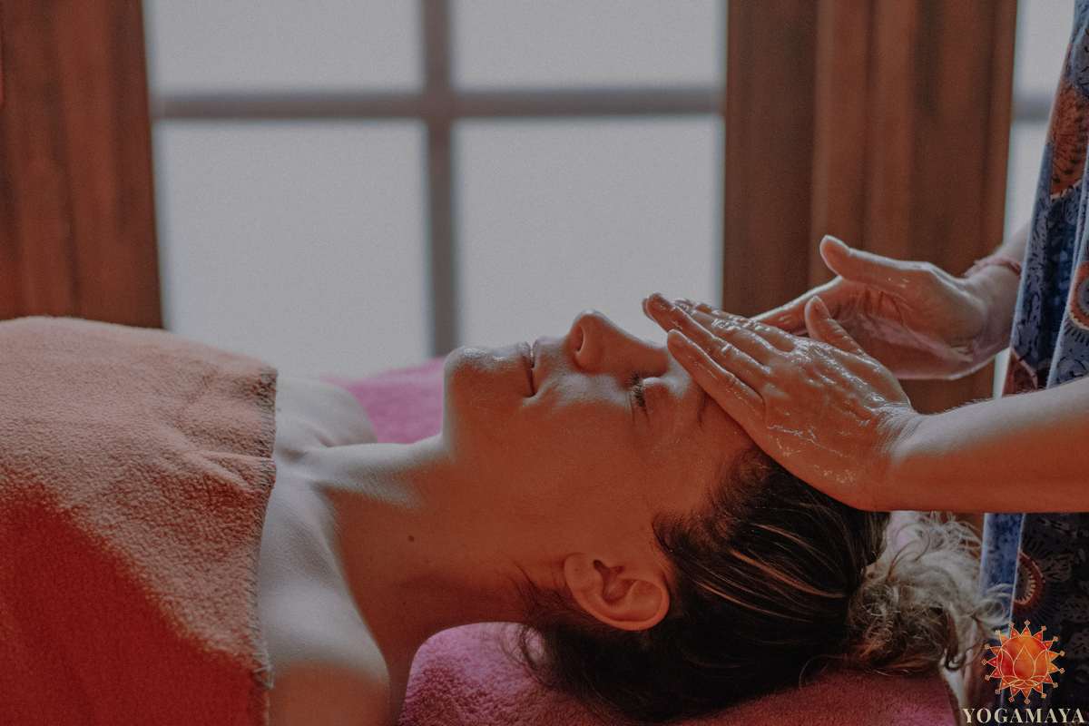 Panchakarma Kur mit Ayurveda Ärzten aus Indien 2.3.-9.3.2020 Panchakarma Kur mit Ayurveda Ärzten aus Indien 2.3.-9.3.2020