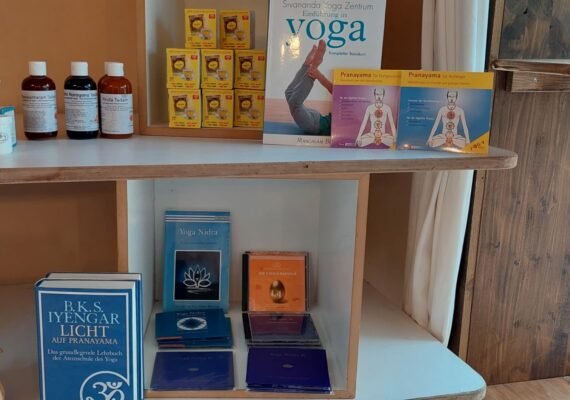 Yoga Art Space & natural Food Cafe